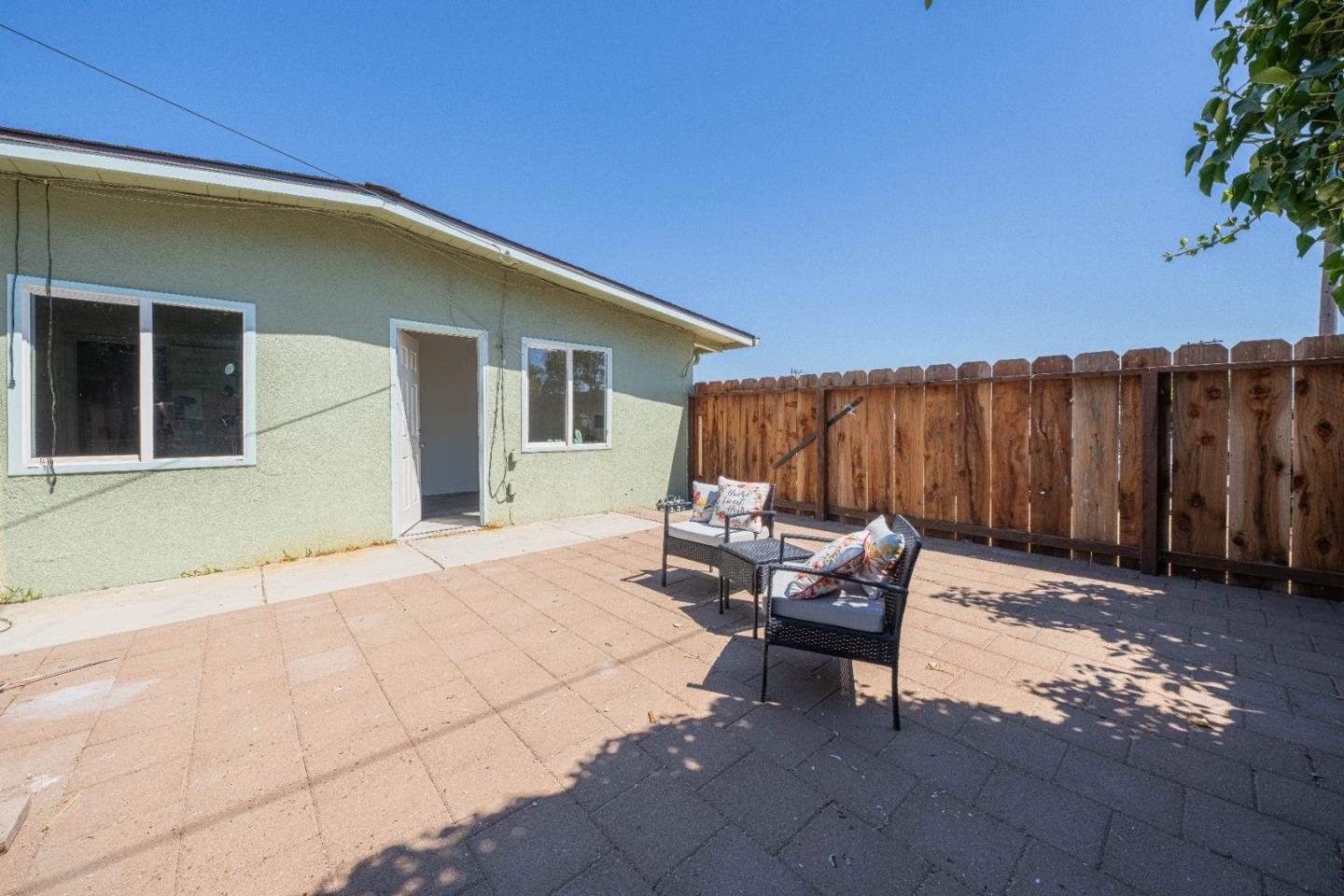 Detail Gallery Image 20 of 33 For 96 Shasta Way, Salinas,  CA 93905 - 4 Beds | 2 Baths