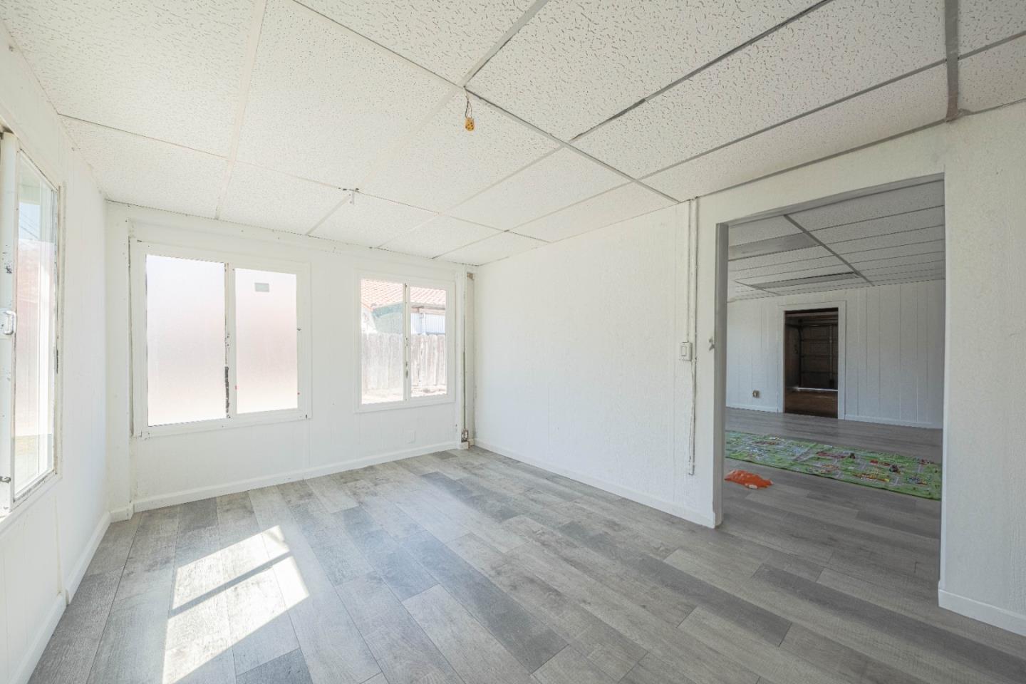 Detail Gallery Image 29 of 33 For 96 Shasta Way, Salinas,  CA 93905 - 4 Beds | 2 Baths