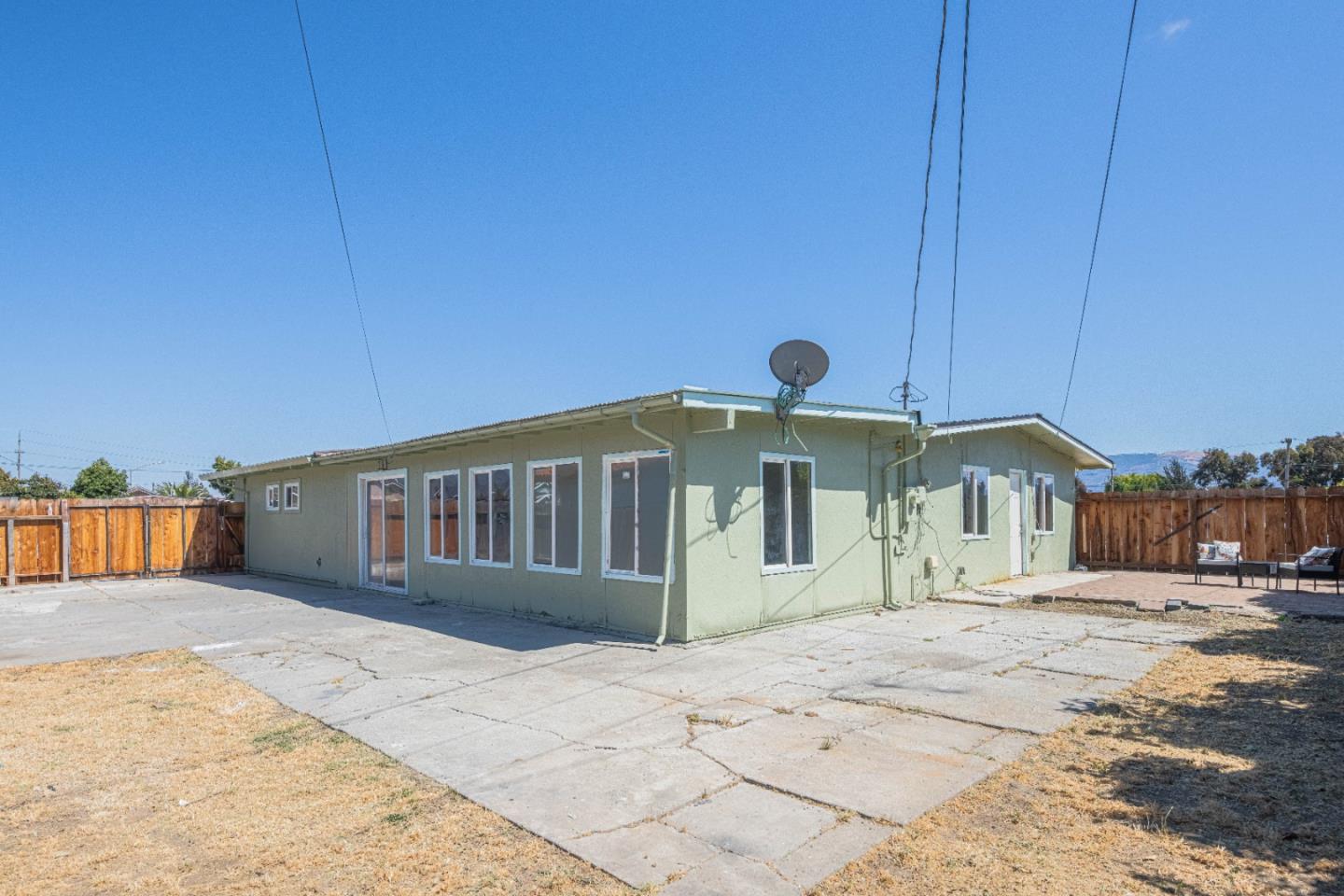 Detail Gallery Image 31 of 33 For 96 Shasta Way, Salinas,  CA 93905 - 4 Beds | 2 Baths