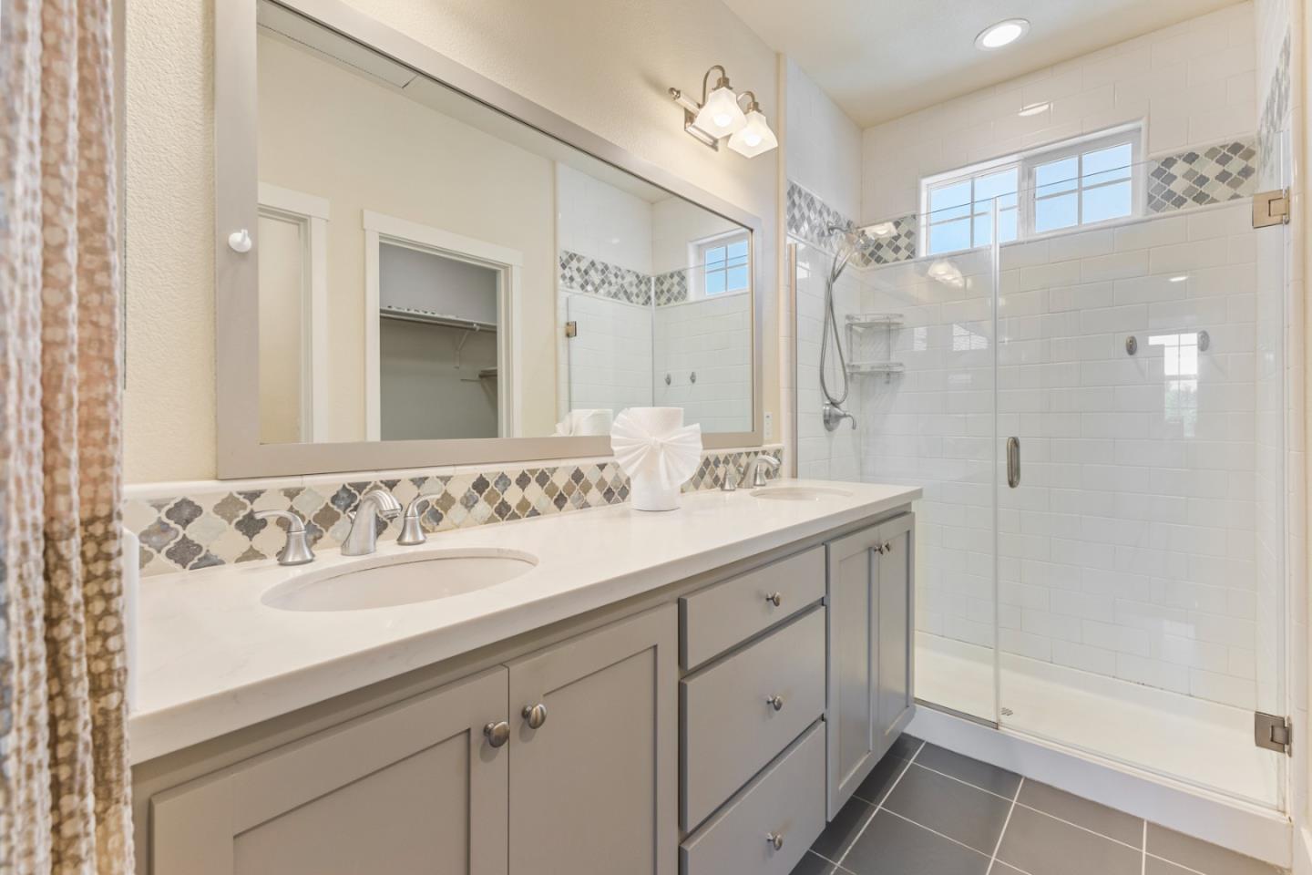 Detail Gallery Image 24 of 33 For 238 Carroll St #103,  Sunnyvale,  CA 94086 - 3 Beds | 2/1 Baths