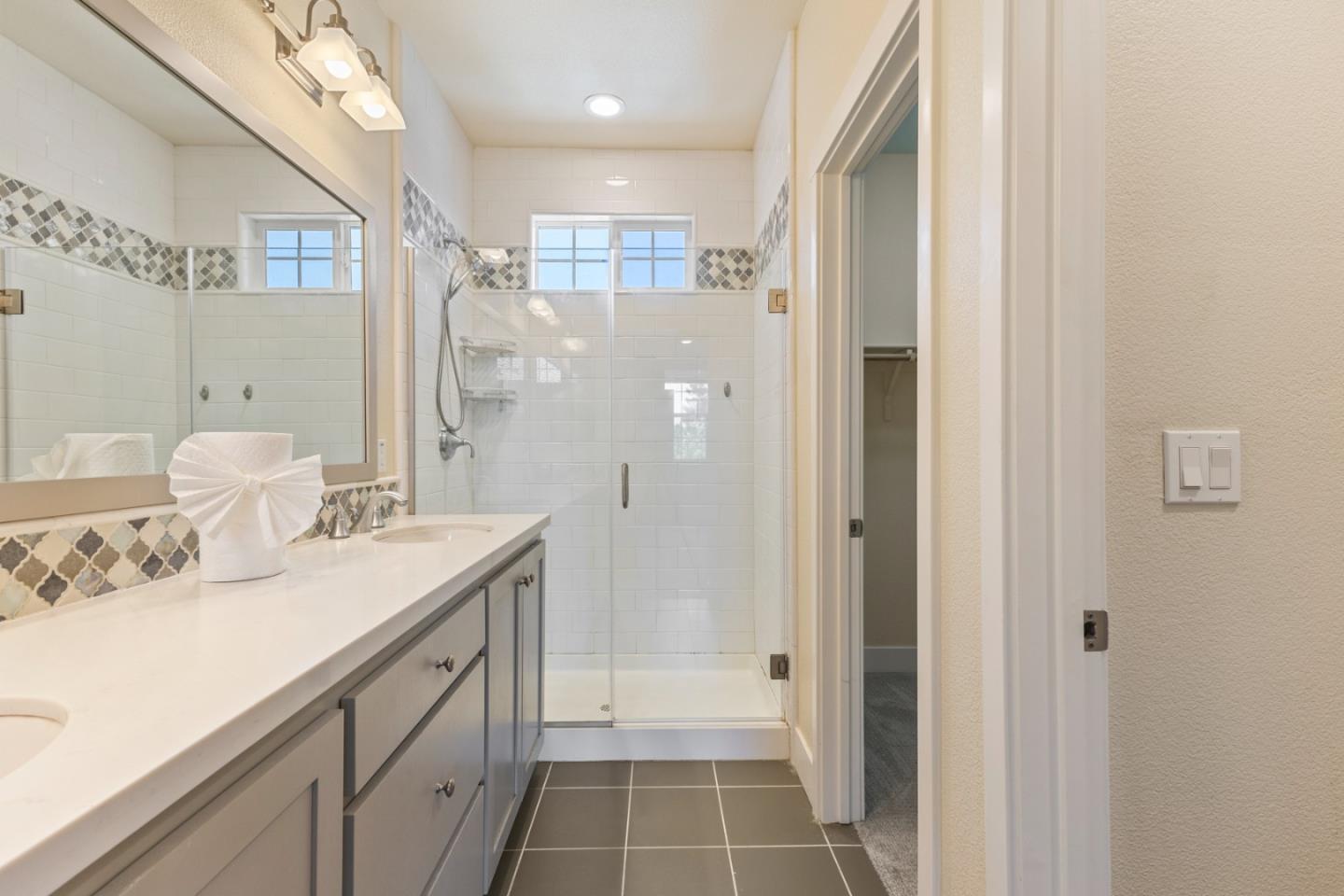 Detail Gallery Image 25 of 33 For 238 Carroll St #103,  Sunnyvale,  CA 94086 - 3 Beds | 2/1 Baths