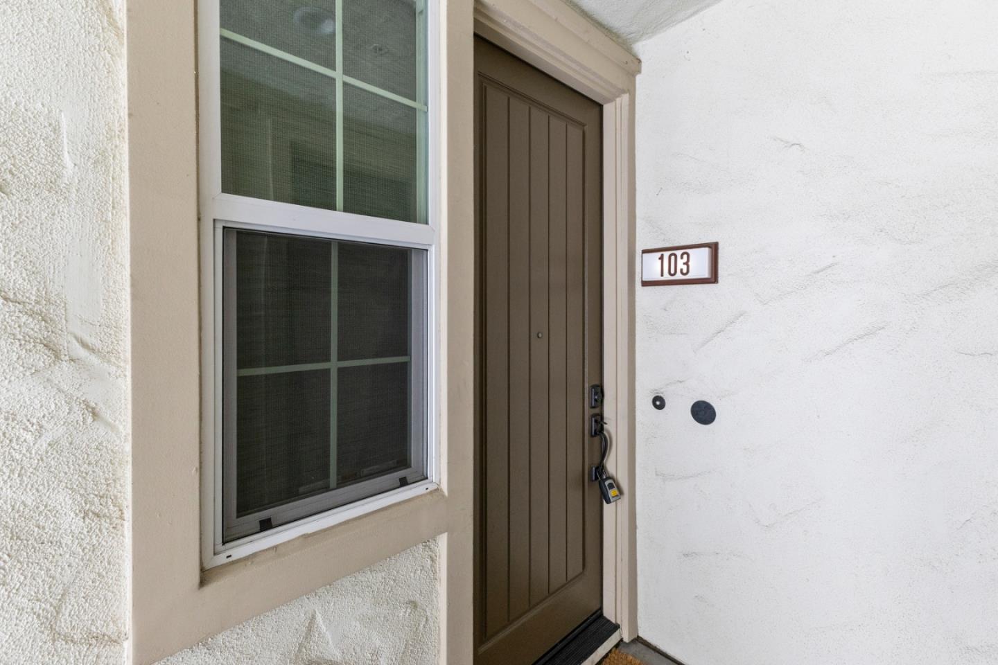 Detail Gallery Image 29 of 33 For 238 Carroll St #103,  Sunnyvale,  CA 94086 - 3 Beds | 2/1 Baths