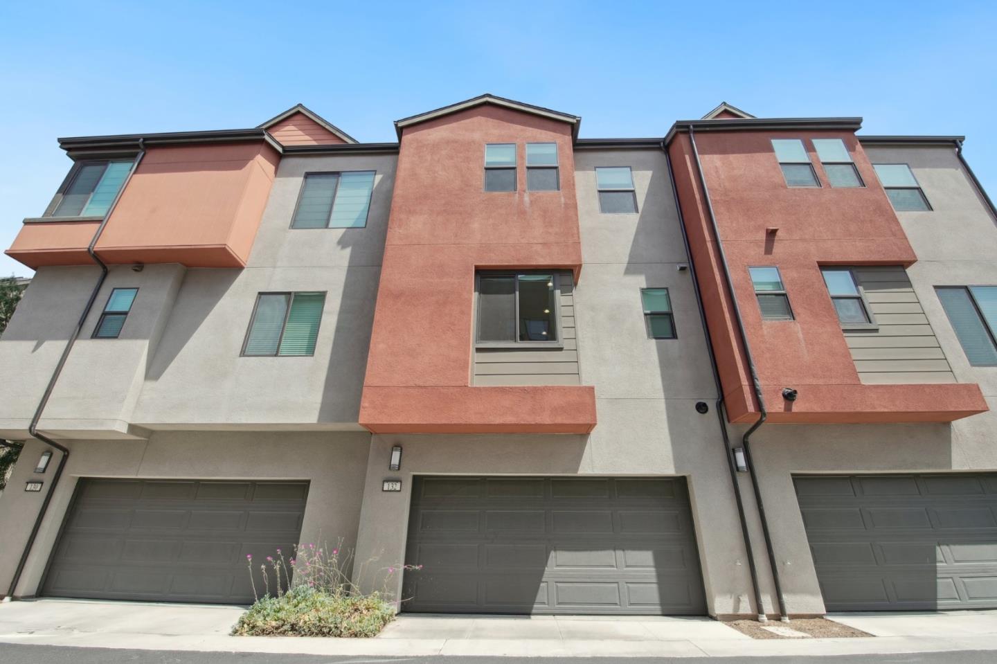 Detail Gallery Image 15 of 15 For 132 Keeper, Irvine,  CA 92618 - 2 Beds | 2/1 Baths