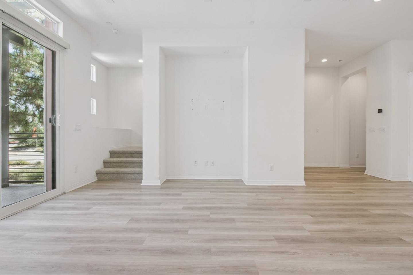 Detail Gallery Image 7 of 15 For 132 Keeper, Irvine,  CA 92618 - 2 Beds | 2/1 Baths