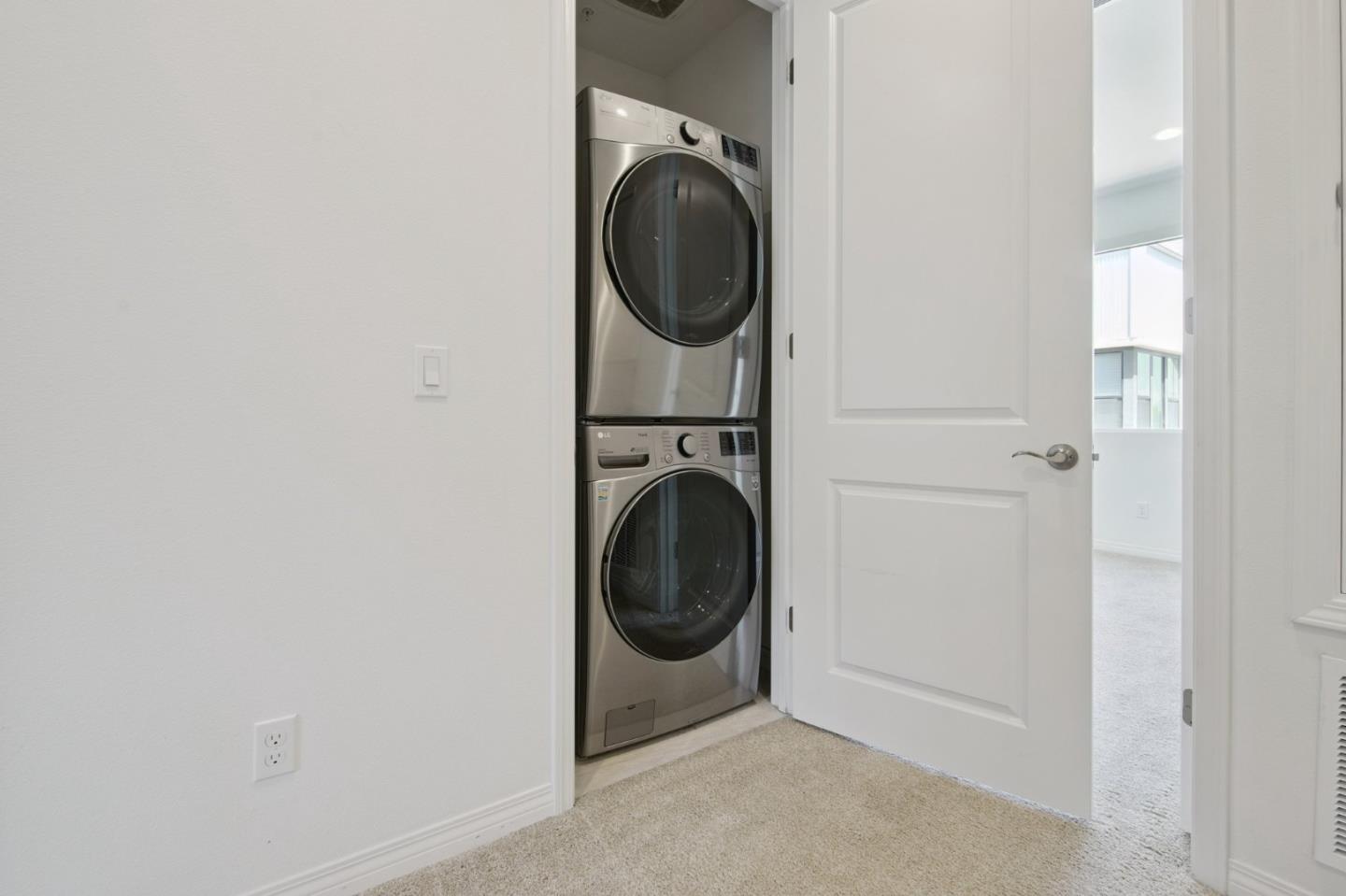 Detail Gallery Image 9 of 15 For 132 Keeper, Irvine,  CA 92618 - 2 Beds | 2/1 Baths