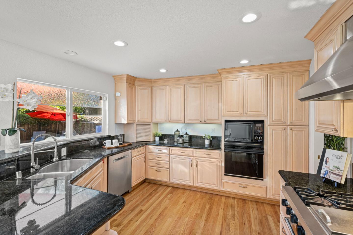 Detail Gallery Image 24 of 99 For 110 Morrison Canyon Rd, Fremont,  CA 94536 - 4 Beds | 3 Baths
