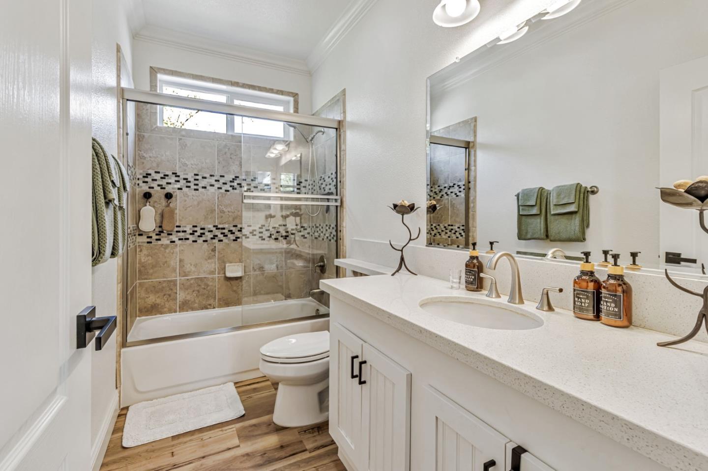 Detail Gallery Image 27 of 33 For 1220 Vienna Dr #473,  Sunnyvale,  CA 94089 - 3 Beds | 2 Baths