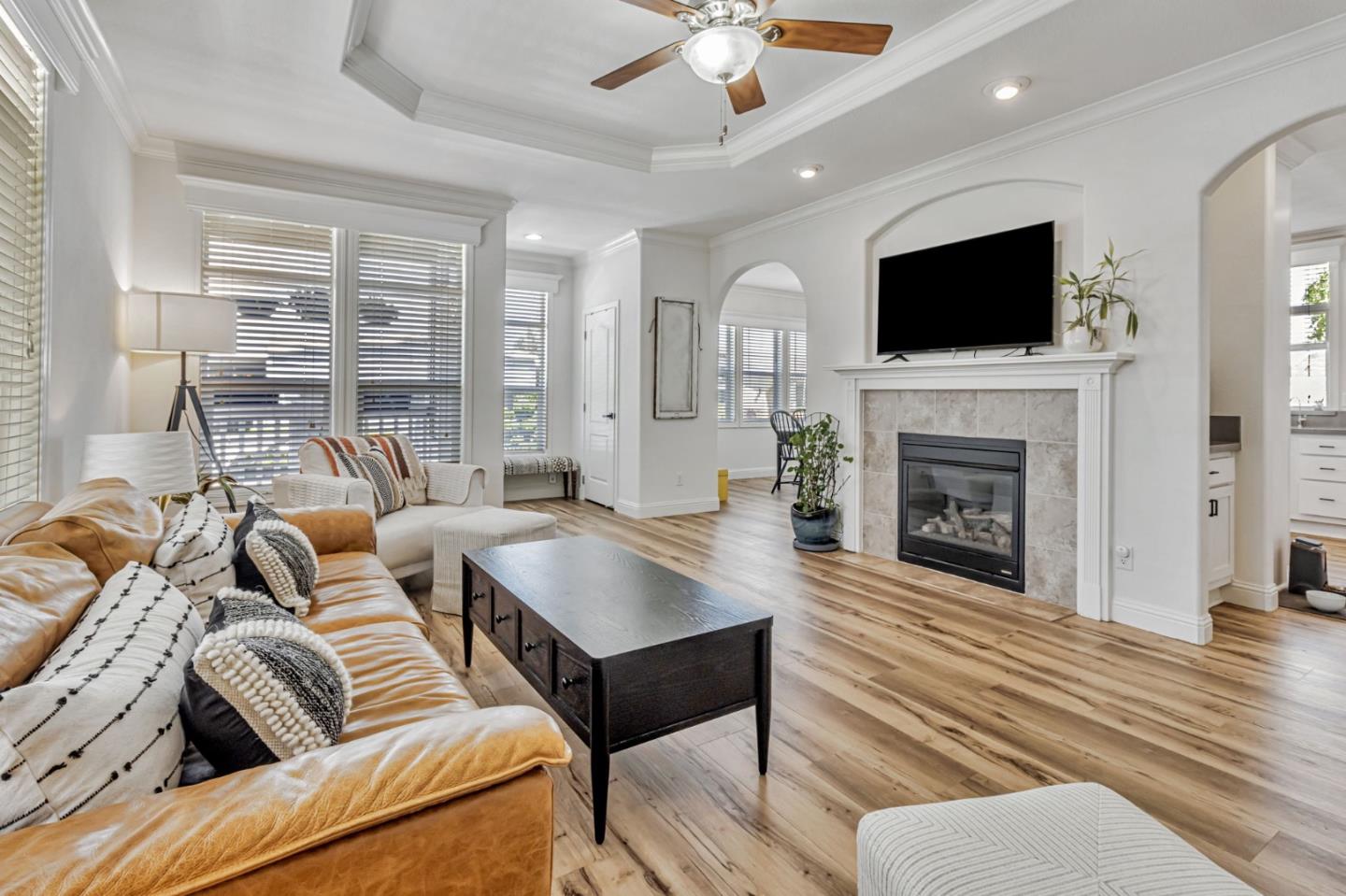 Detail Gallery Image 6 of 33 For 1220 Vienna Dr #473,  Sunnyvale,  CA 94089 - 3 Beds | 2 Baths