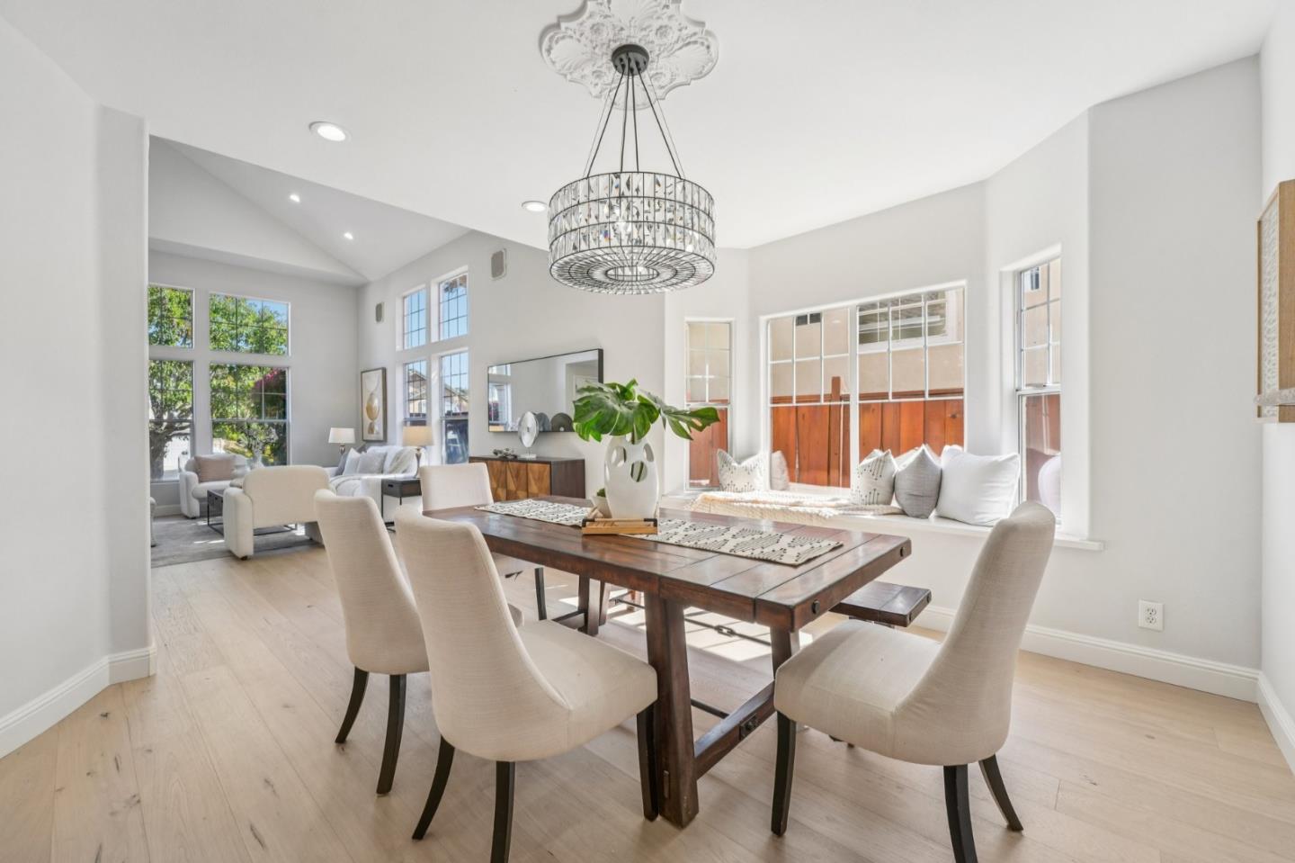 Detail Gallery Image 17 of 118 For 3789 Ashridge Ln, San Jose,  CA 95121 - 4 Beds | 2/1 Baths