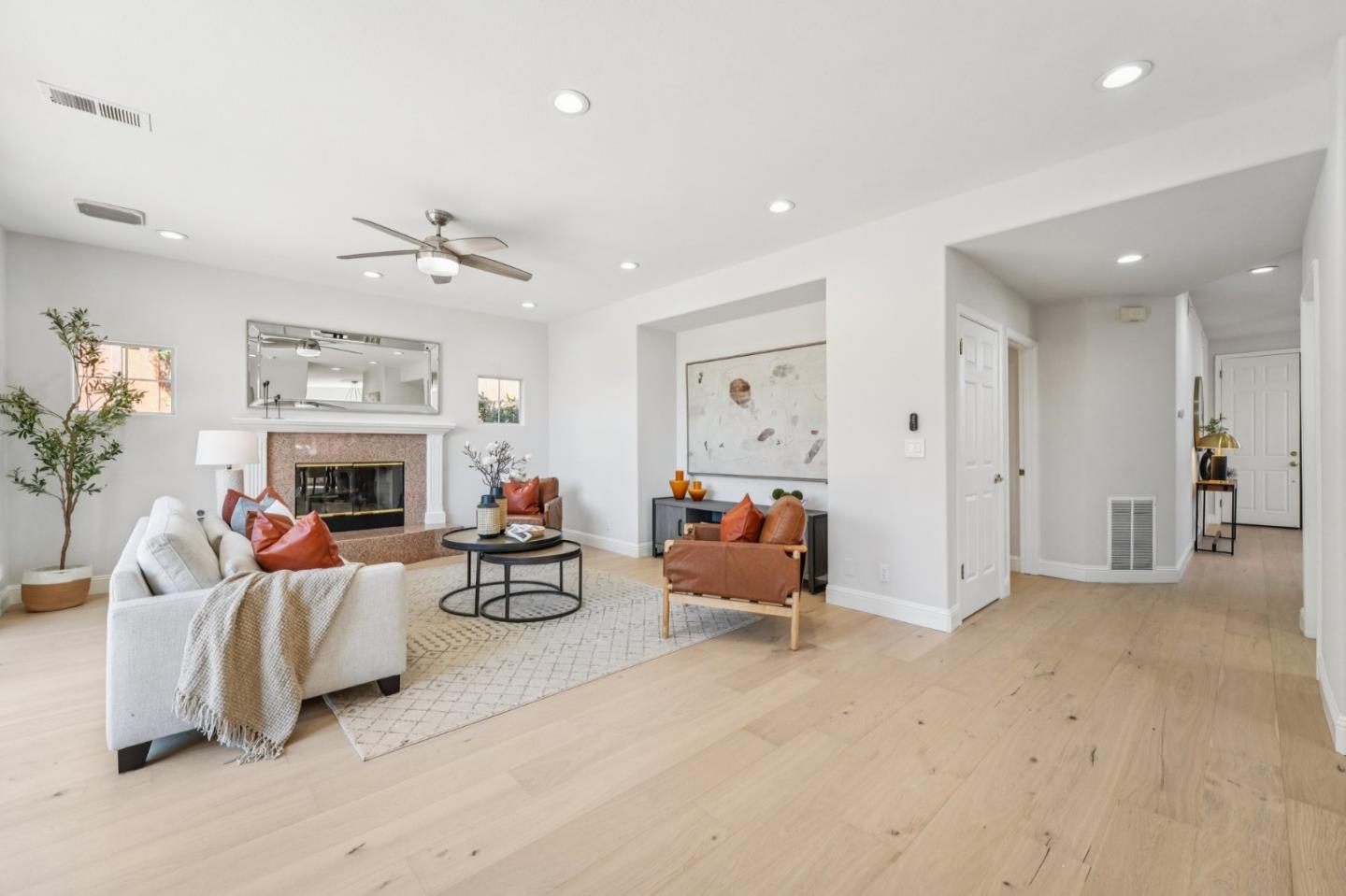 Detail Gallery Image 20 of 118 For 3789 Ashridge Ln, San Jose,  CA 95121 - 4 Beds | 2/1 Baths