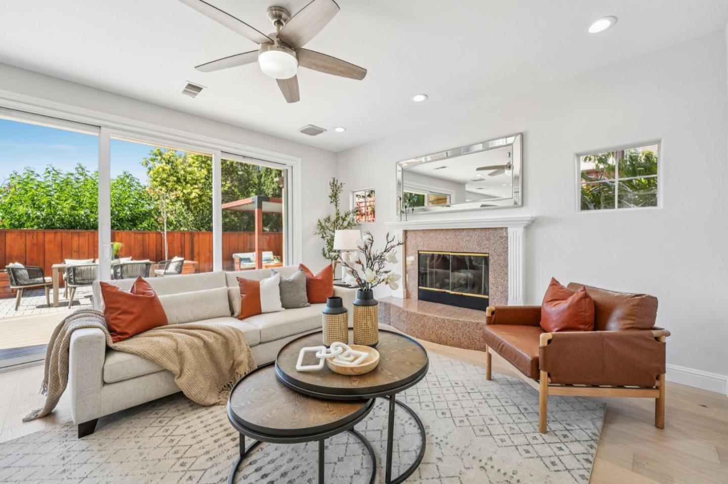 Detail Gallery Image 25 of 118 For 3789 Ashridge Ln, San Jose,  CA 95121 - 4 Beds | 2/1 Baths