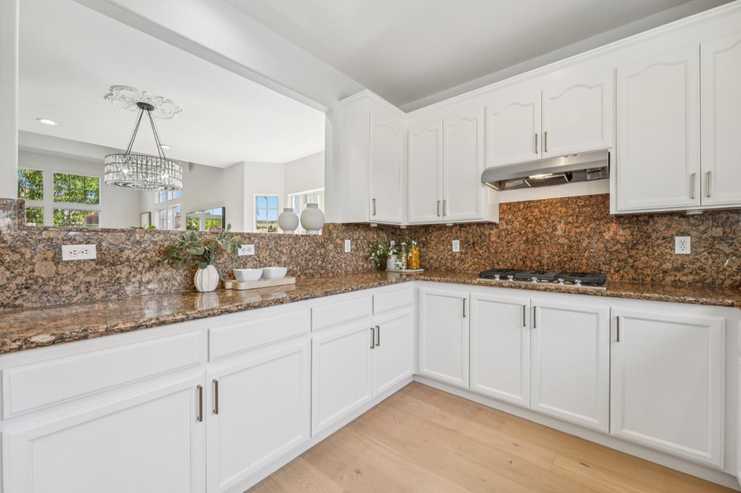 Detail Gallery Image 29 of 118 For 3789 Ashridge Ln, San Jose,  CA 95121 - 4 Beds | 2/1 Baths