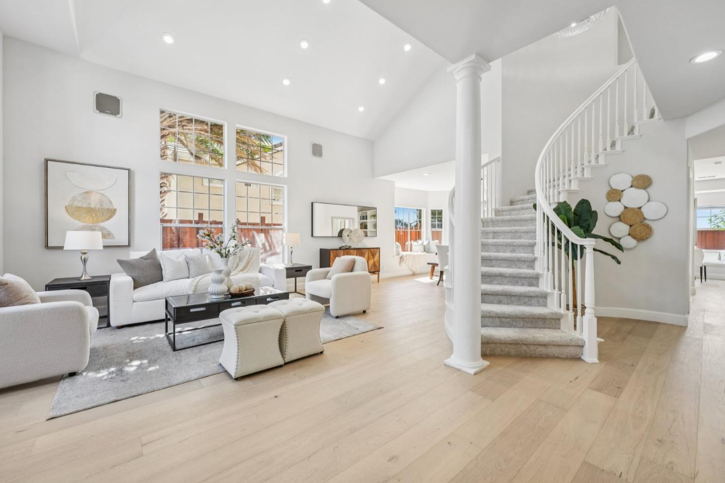 Detail Gallery Image 7 of 118 For 3789 Ashridge Ln, San Jose,  CA 95121 - 4 Beds | 2/1 Baths
