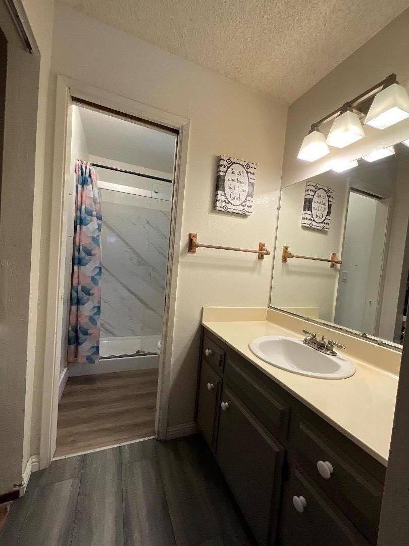 Detail Gallery Image 17 of 20 For 847 Carpetta Cir, Pittsburg,  CA 94565 - 3 Beds | 2 Baths