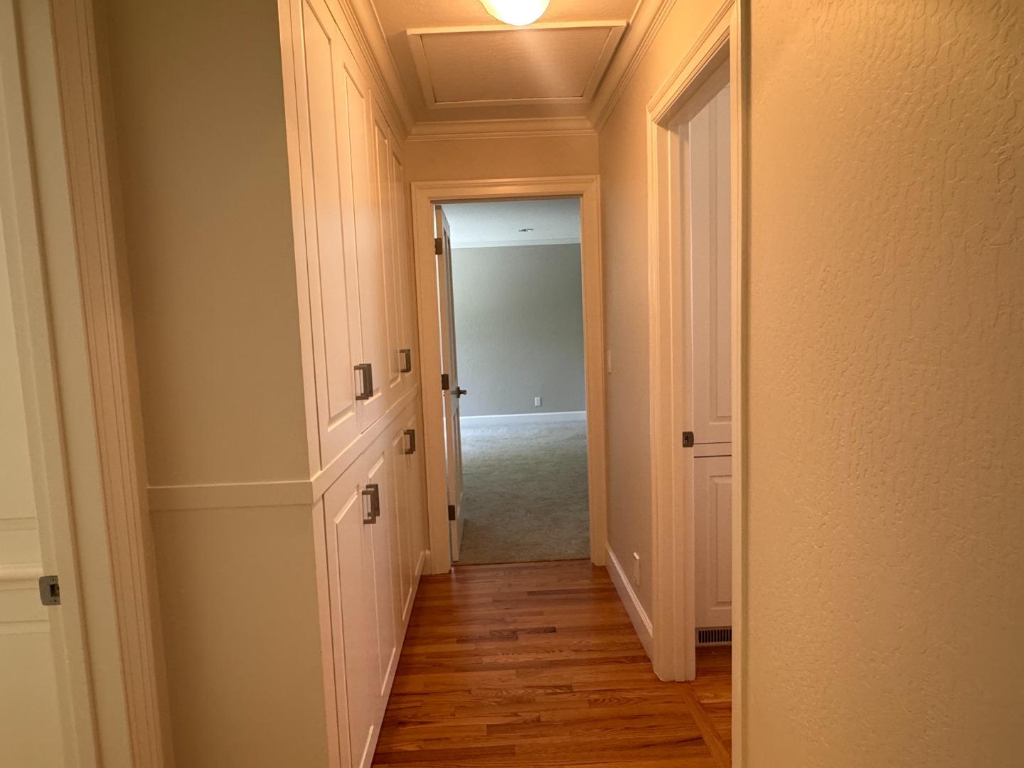 Detail Gallery Image 14 of 28 For 2192 Waverley St, Palo Alto,  CA 94301 - 4 Beds | 3/1 Baths