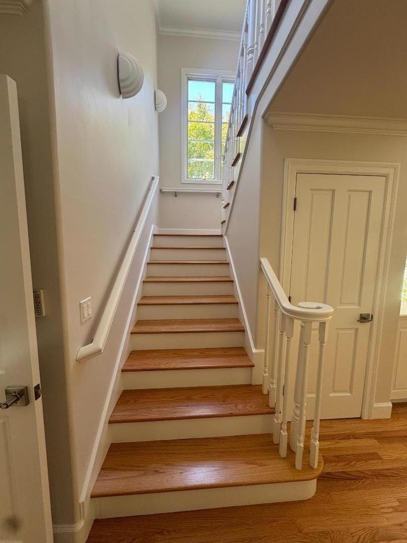 Detail Gallery Image 20 of 28 For 2192 Waverley St, Palo Alto,  CA 94301 - 4 Beds | 3/1 Baths