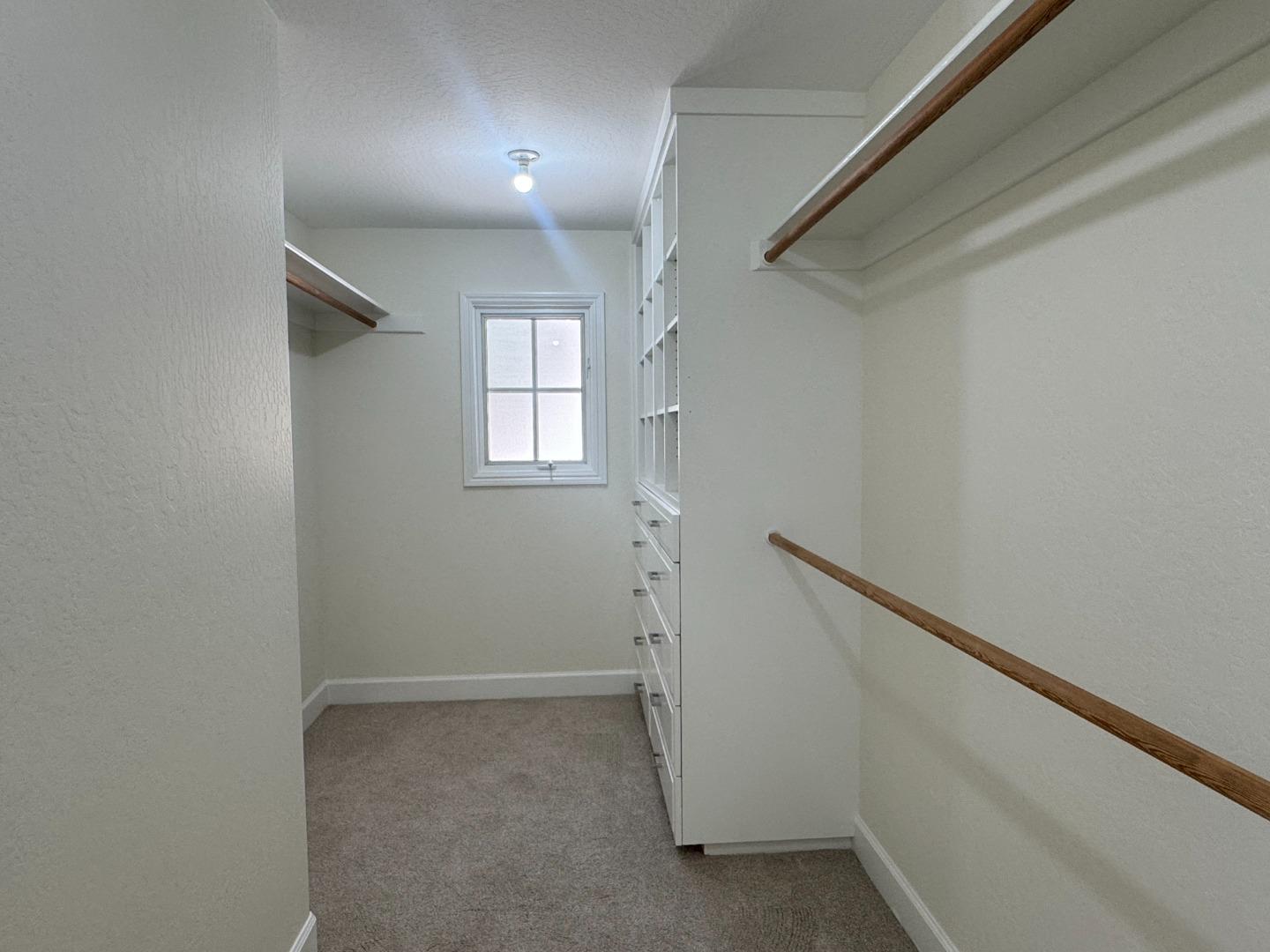 Detail Gallery Image 22 of 28 For 2192 Waverley St, Palo Alto,  CA 94301 - 4 Beds | 3/1 Baths