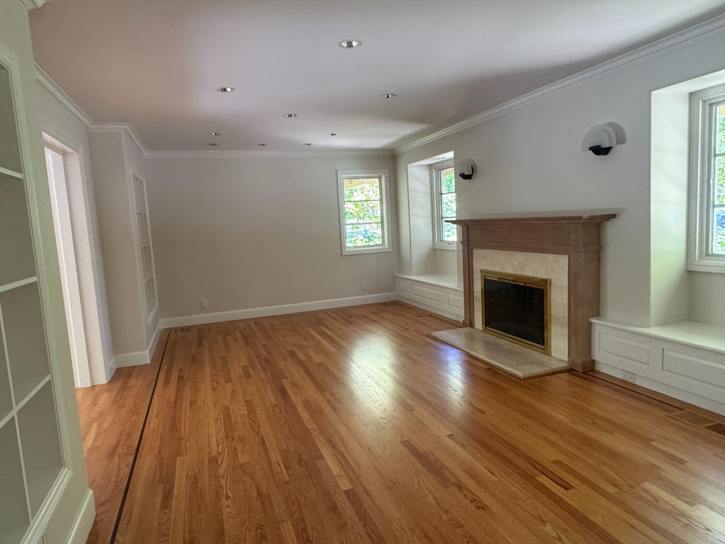 Detail Gallery Image 4 of 28 For 2192 Waverley St, Palo Alto,  CA 94301 - 4 Beds | 3/1 Baths