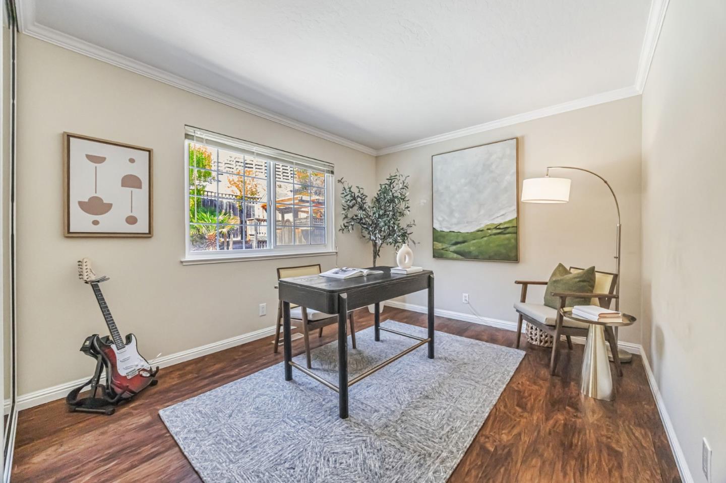 Detail Gallery Image 21 of 71 For 1741 Los Altos Dr, San Mateo,  CA 94402 - 4 Beds | 2 Baths