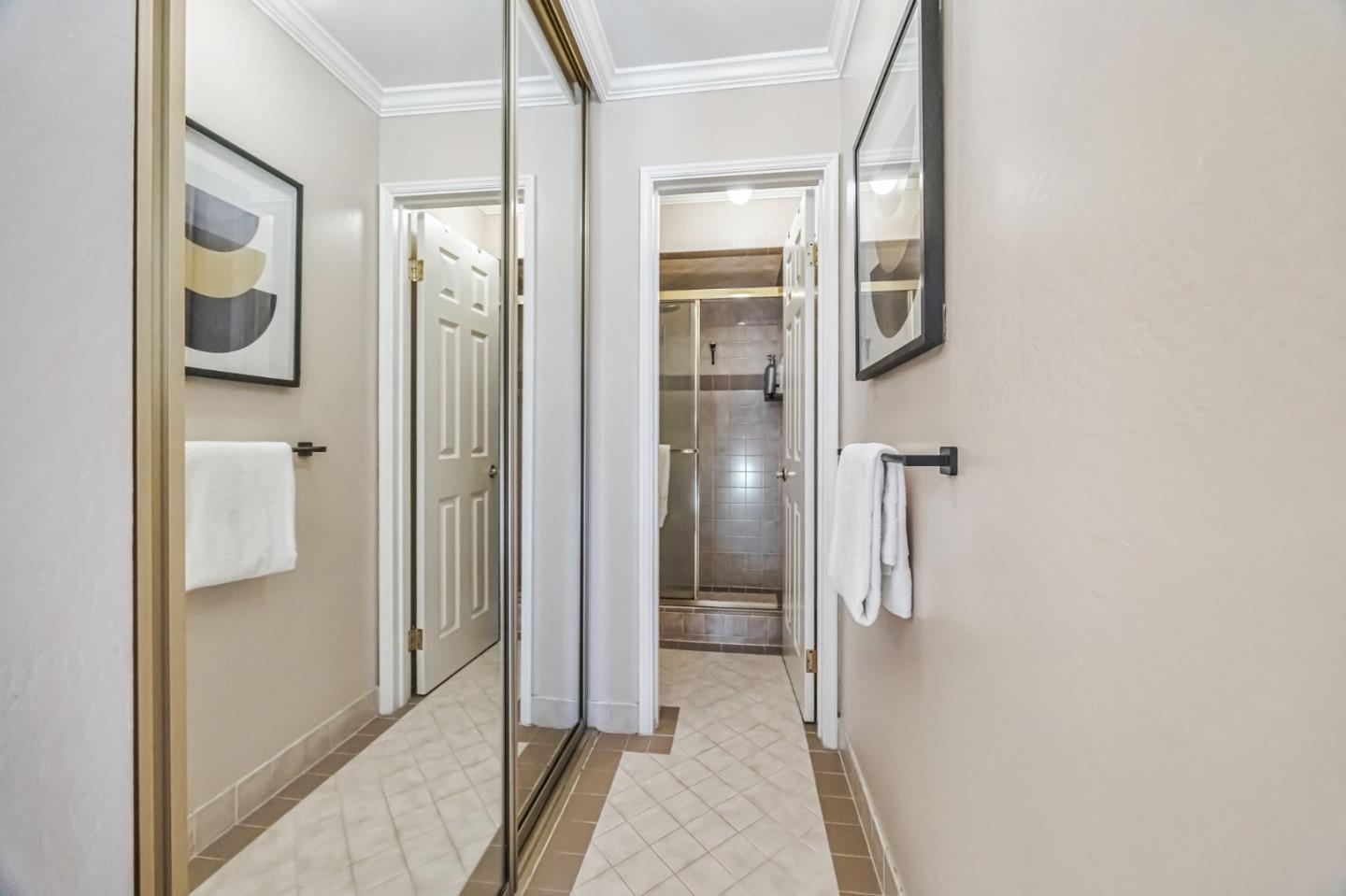 Detail Gallery Image 30 of 71 For 1741 Los Altos Dr, San Mateo,  CA 94402 - 4 Beds | 2 Baths