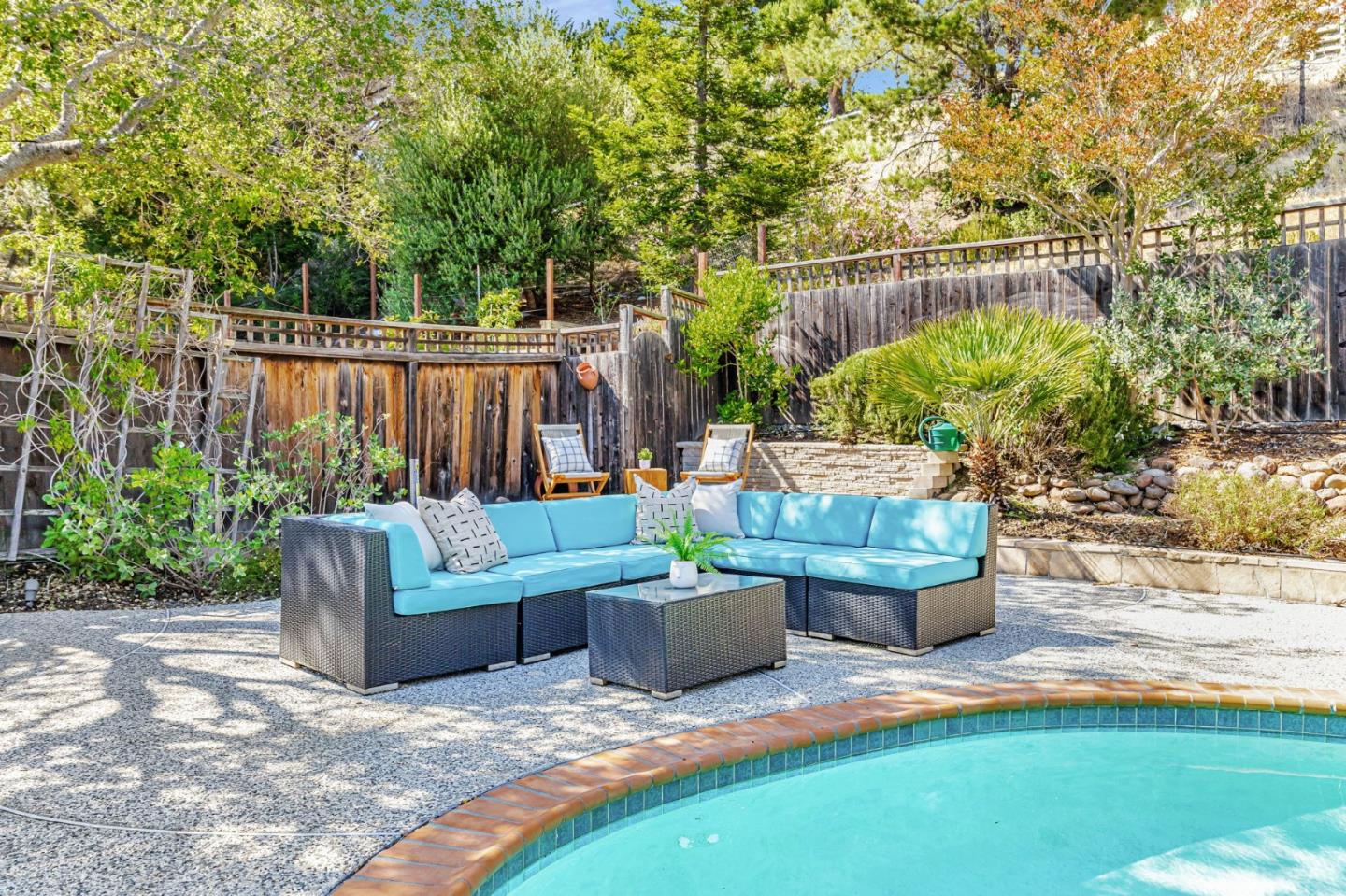 Detail Gallery Image 50 of 71 For 1741 Los Altos Dr, San Mateo,  CA 94402 - 4 Beds | 2 Baths