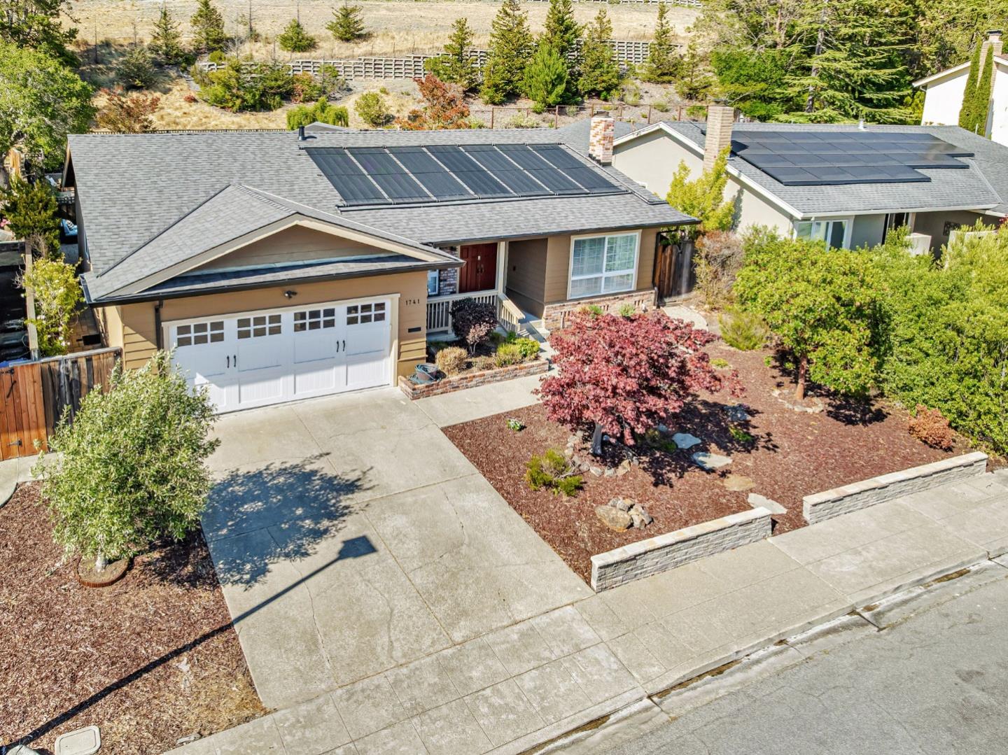 Detail Gallery Image 55 of 71 For 1741 Los Altos Dr, San Mateo,  CA 94402 - 4 Beds | 2 Baths