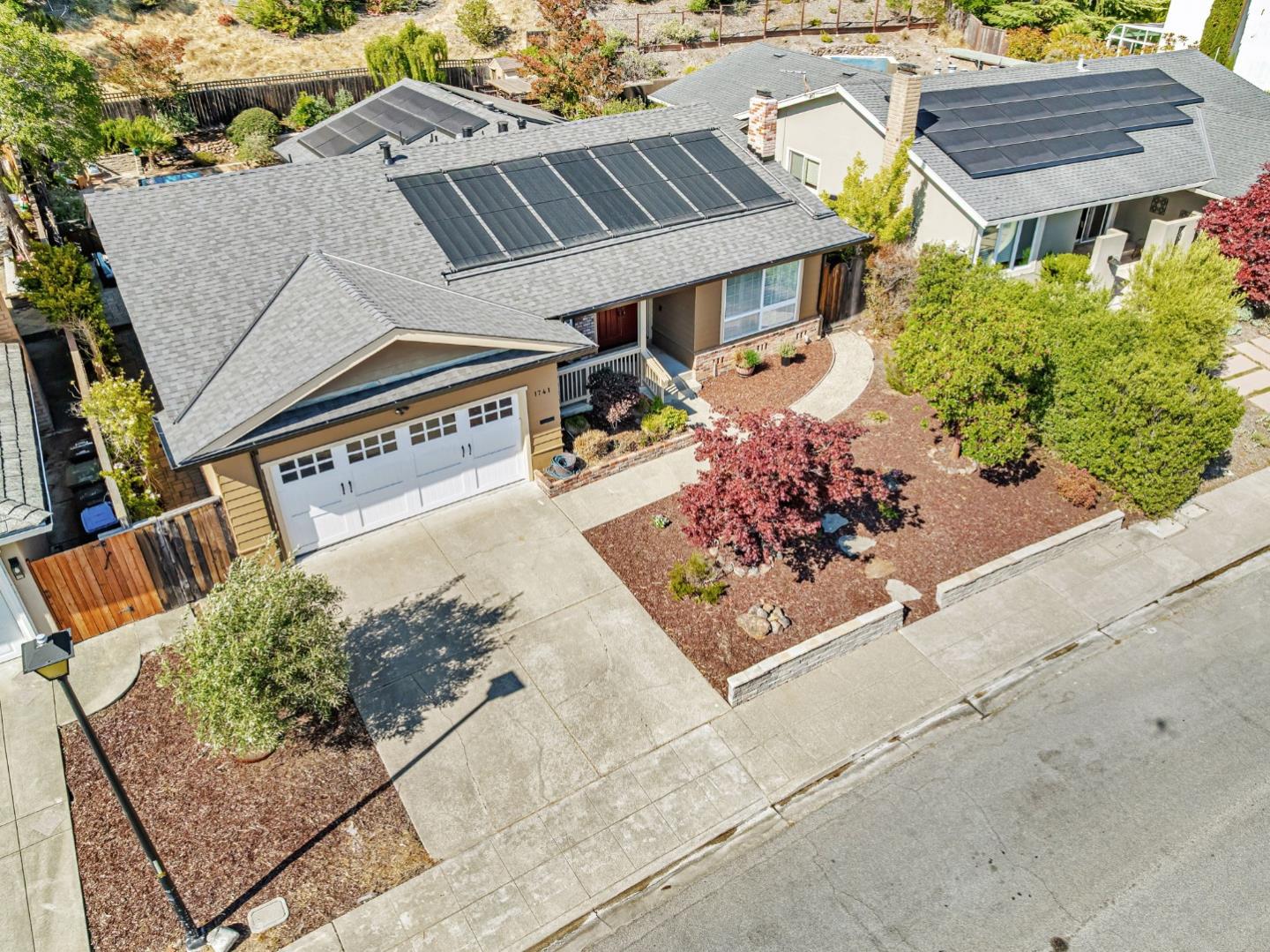 Detail Gallery Image 57 of 71 For 1741 Los Altos Dr, San Mateo,  CA 94402 - 4 Beds | 2 Baths