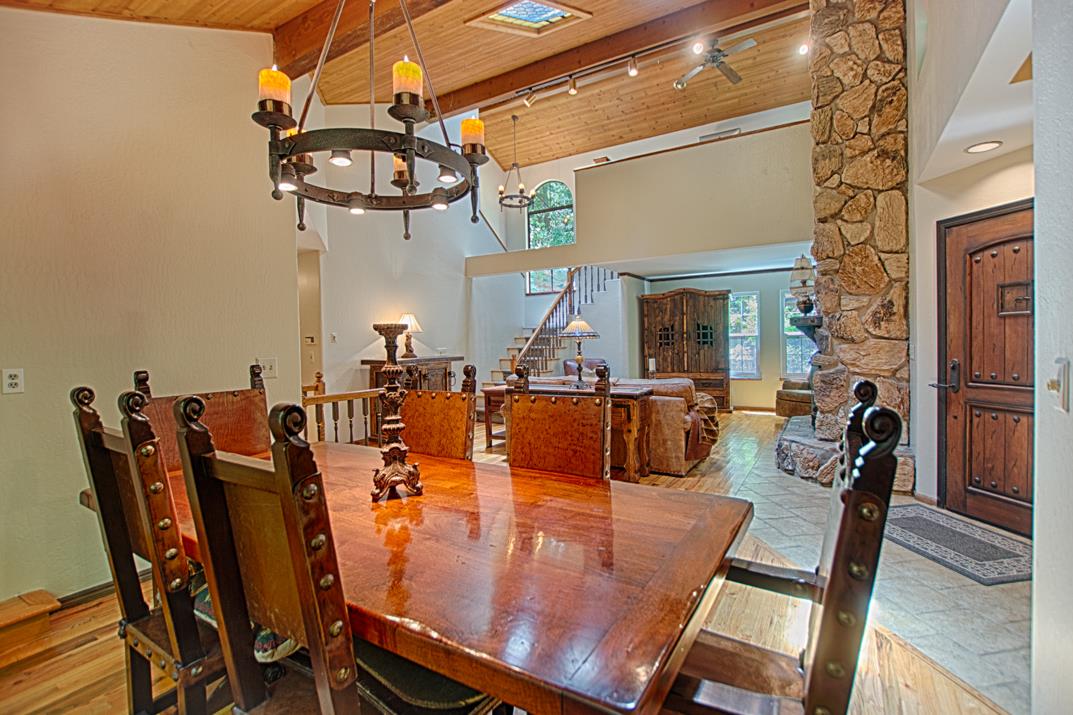 Detail Gallery Image 11 of 41 For 7030 Scotts Valley Dr, Scotts Valley,  CA 95066 - 3 Beds | 2 Baths