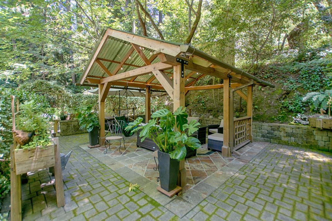 Detail Gallery Image 27 of 41 For 7030 Scotts Valley Dr, Scotts Valley,  CA 95066 - 3 Beds | 2 Baths