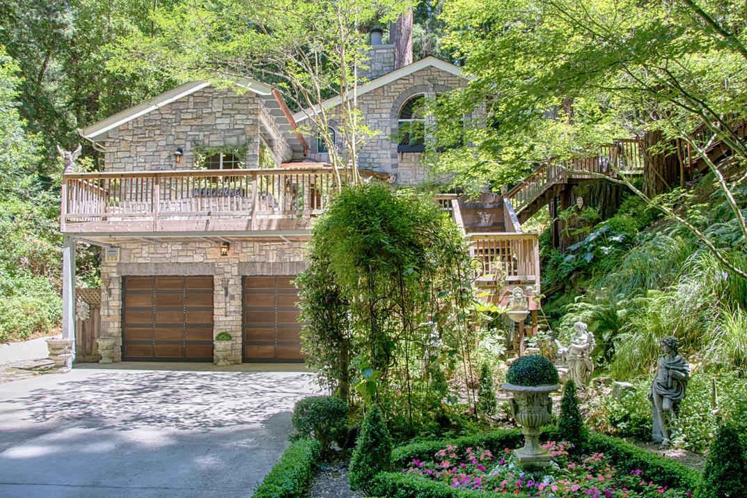 Detail Gallery Image 3 of 41 For 7030 Scotts Valley Dr, Scotts Valley,  CA 95066 - 3 Beds | 2 Baths