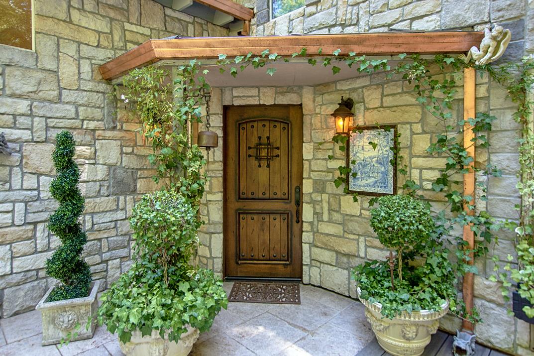 Detail Gallery Image 6 of 41 For 7030 Scotts Valley Dr, Scotts Valley,  CA 95066 - 3 Beds | 2 Baths