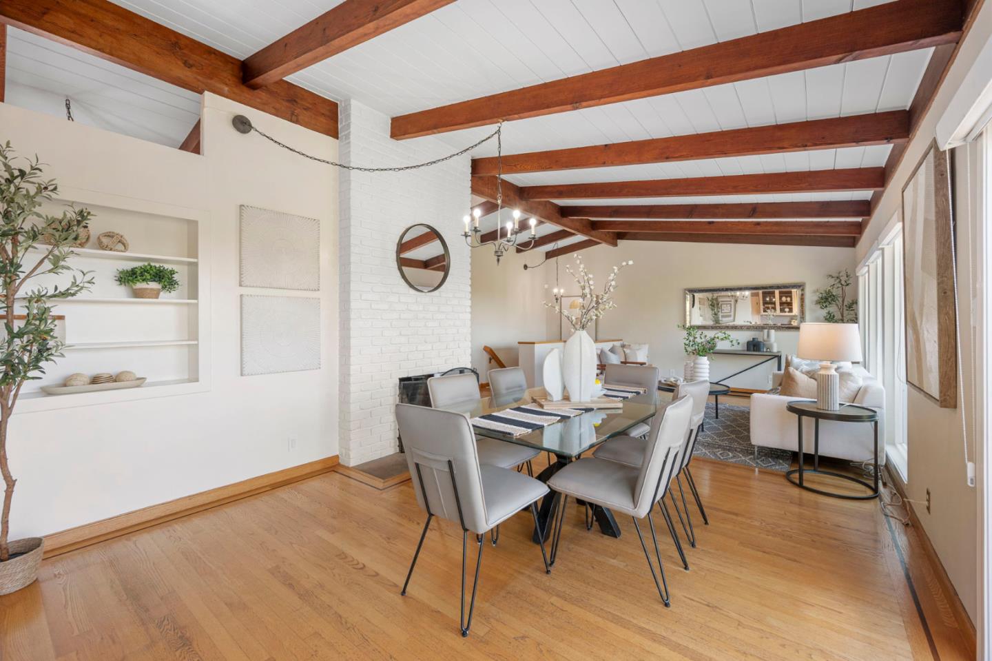 Detail Gallery Image 20 of 74 For 826 W Hillsdale Blvd, San Mateo,  CA 94403 - 4 Beds | 2 Baths