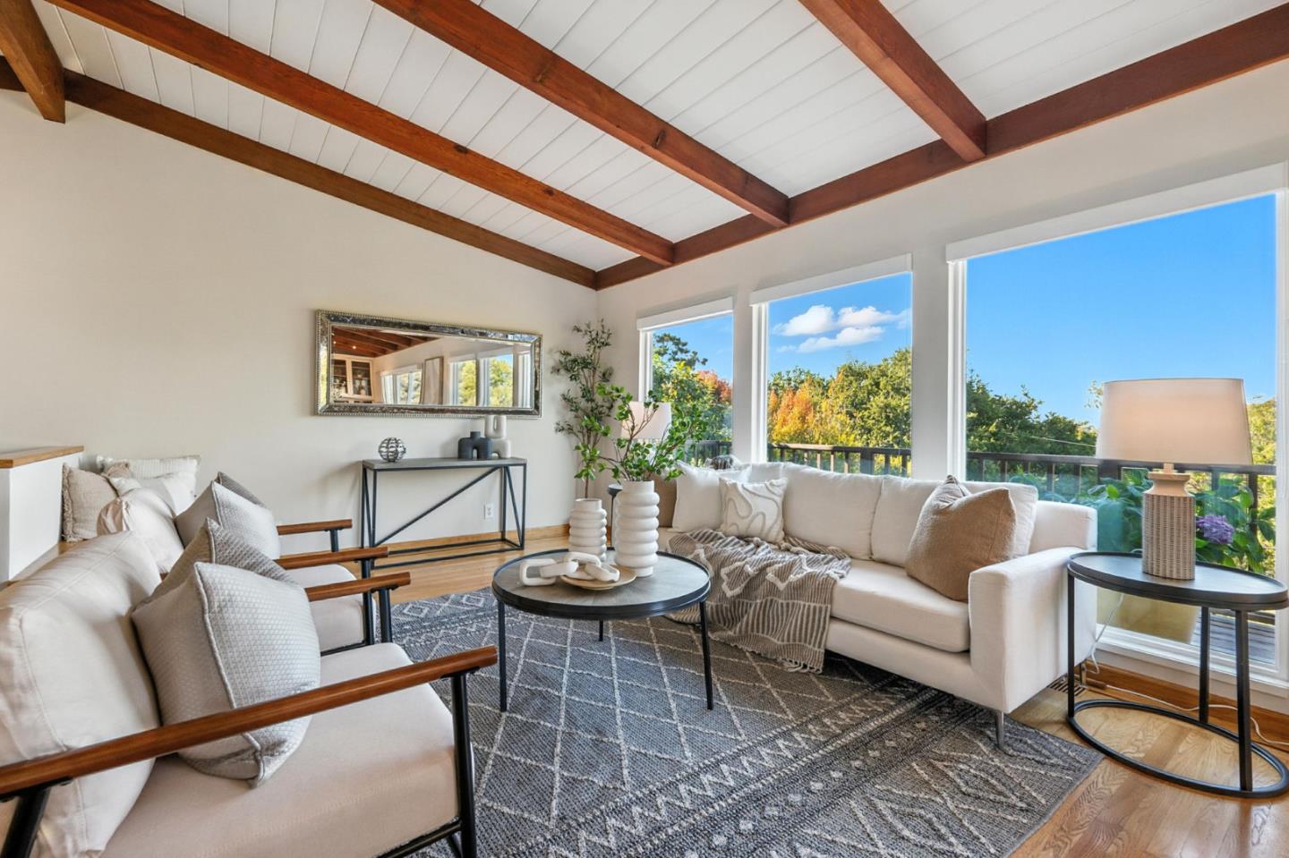 Detail Gallery Image 5 of 74 For 826 W Hillsdale Blvd, San Mateo,  CA 94403 - 4 Beds | 2 Baths