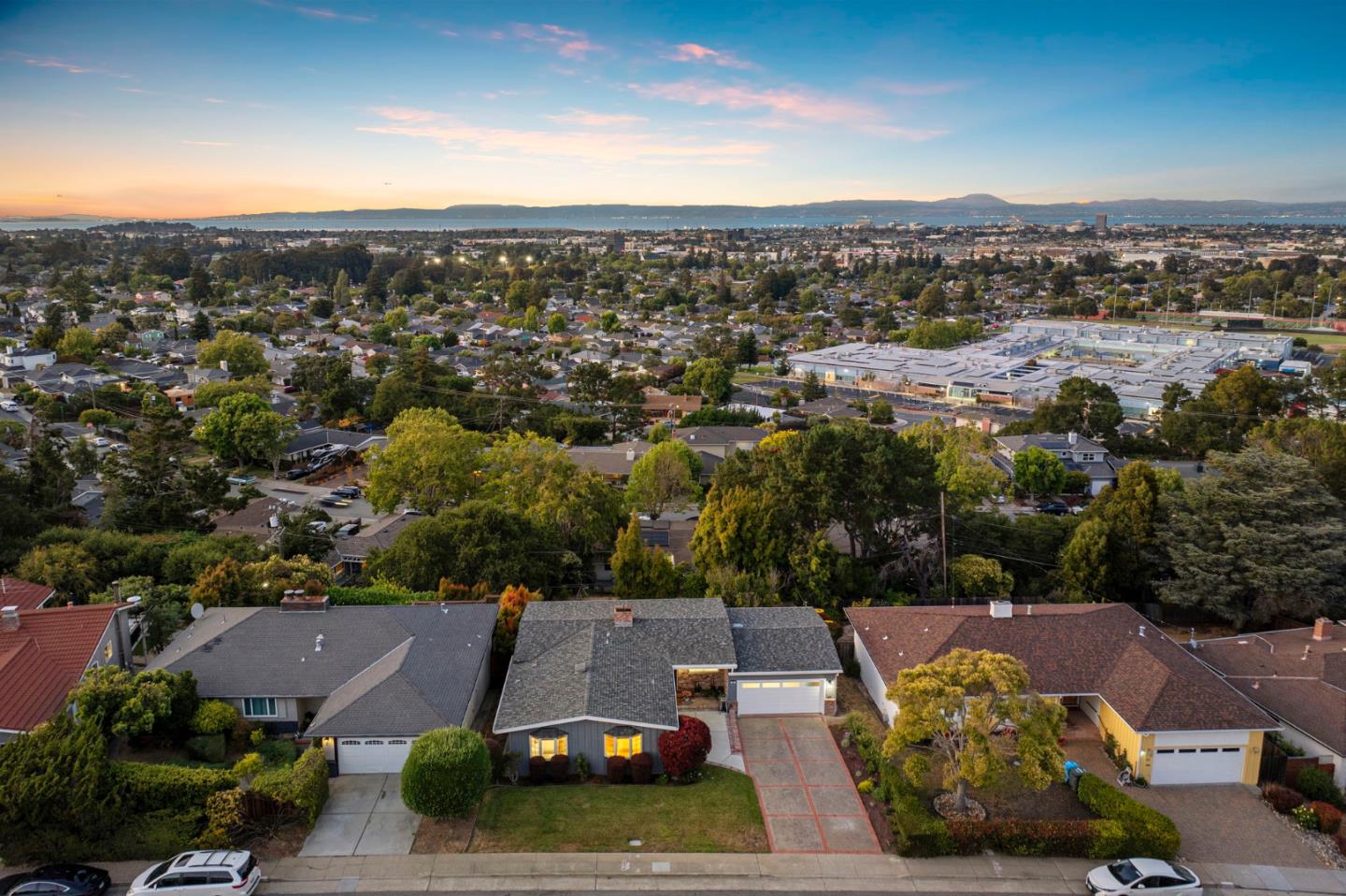 Detail Gallery Image 74 of 74 For 826 W Hillsdale Blvd, San Mateo,  CA 94403 - 4 Beds | 2 Baths
