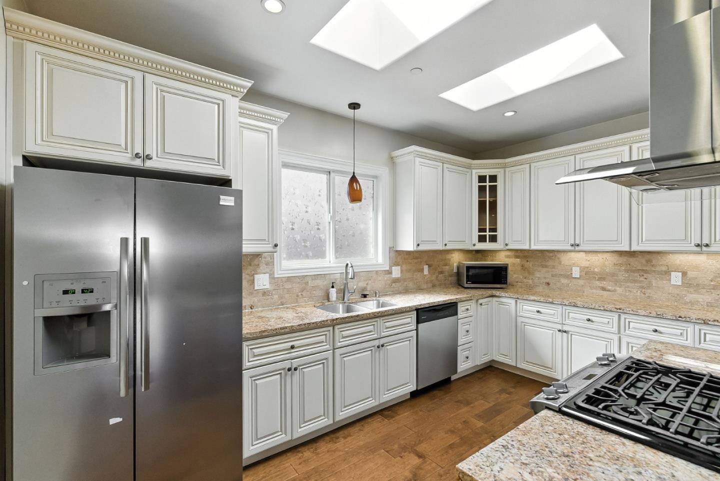 Detail Gallery Image 10 of 38 For 313 N Eldorado St, San Mateo,  CA 94401 - 4 Beds | 2/1 Baths