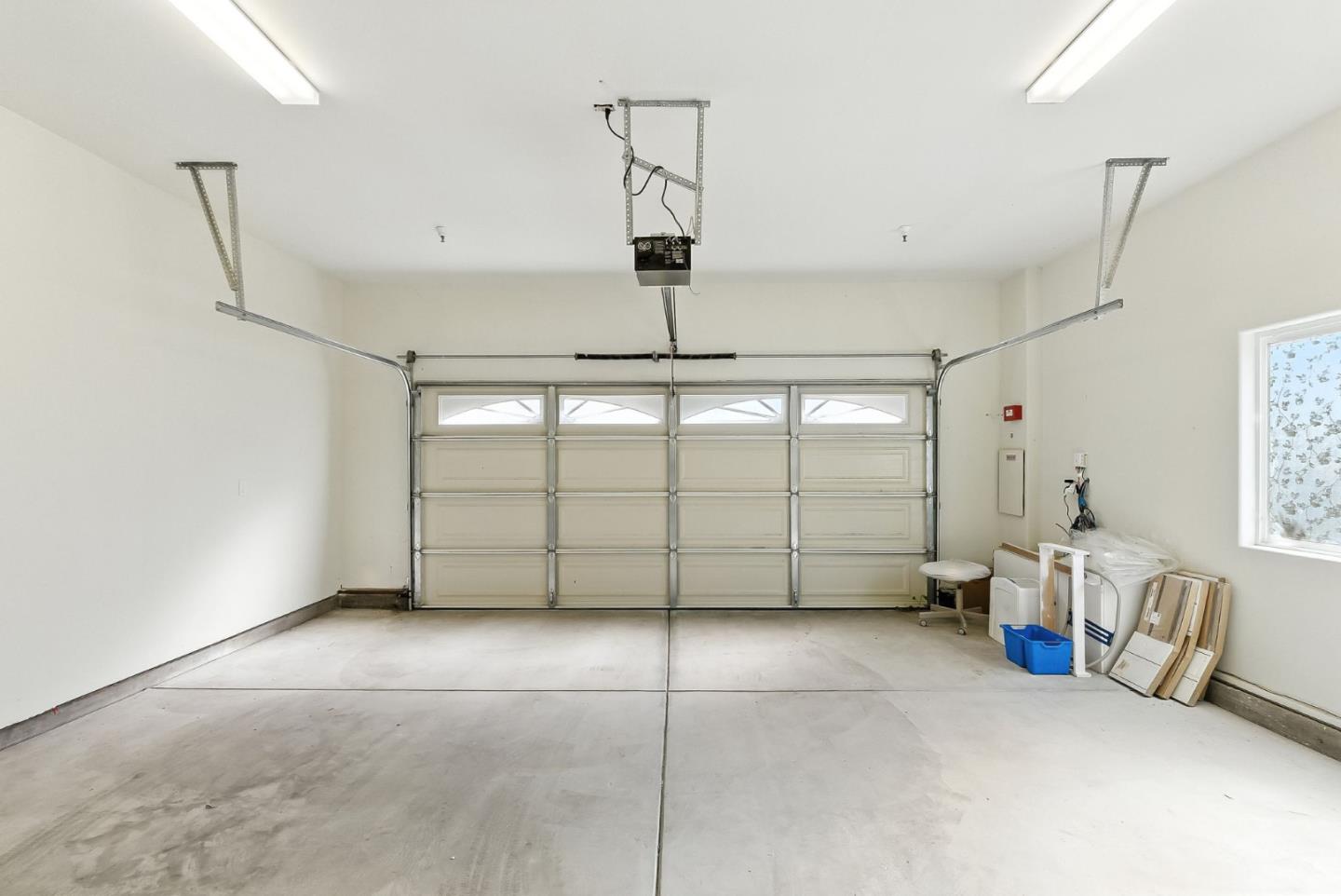 Detail Gallery Image 14 of 38 For 313 N Eldorado St, San Mateo,  CA 94401 - 4 Beds | 2/1 Baths
