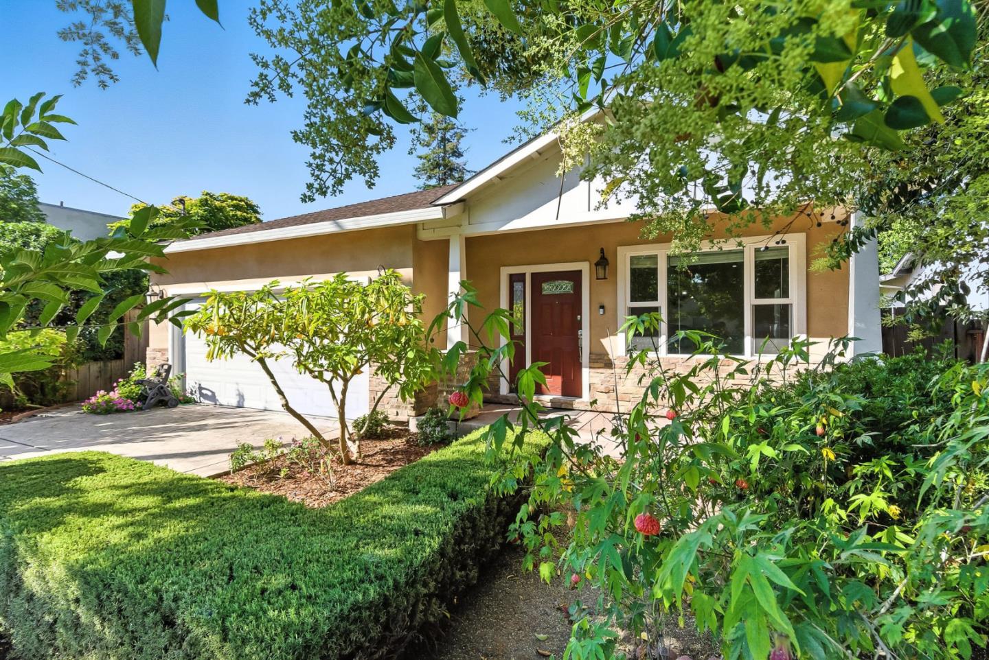 Detail Gallery Image 2 of 38 For 313 N Eldorado St, San Mateo,  CA 94401 - 4 Beds | 2/1 Baths