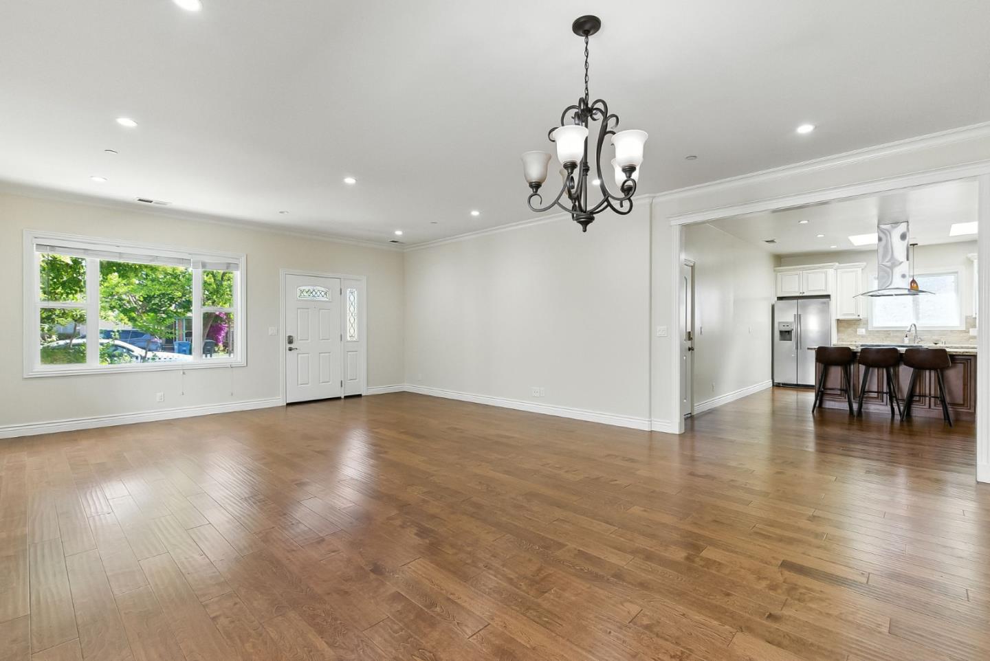 Detail Gallery Image 6 of 38 For 313 N Eldorado St, San Mateo,  CA 94401 - 4 Beds | 2/1 Baths