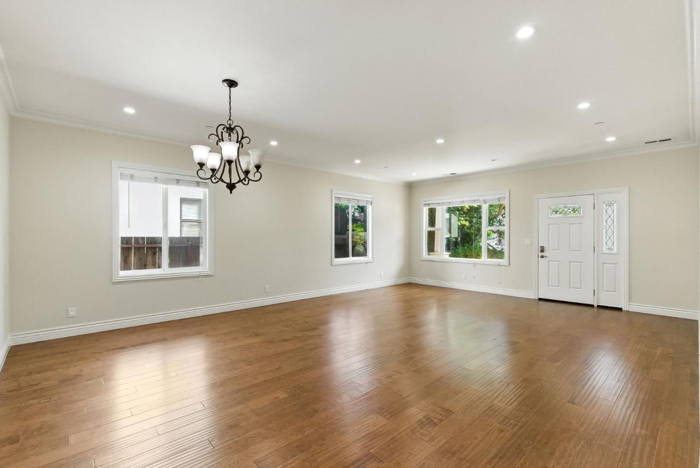 Detail Gallery Image 7 of 38 For 313 N Eldorado St, San Mateo,  CA 94401 - 4 Beds | 2/1 Baths