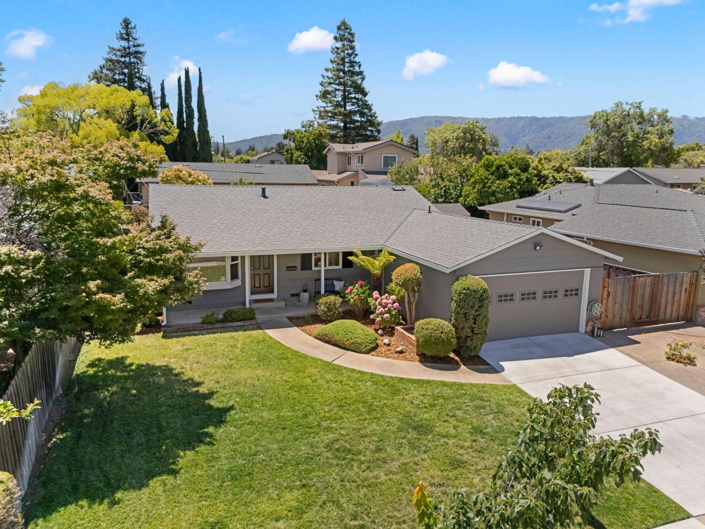 Detail Gallery Image 8 of 44 For 4944 Morden Dr, San Jose,  CA 95130 - 4 Beds | 1 Baths