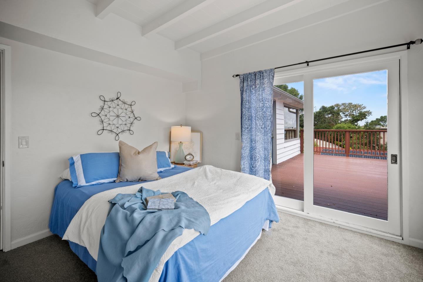 Detail Gallery Image 17 of 25 For 25 Linda Vista Dr, Monterey,  CA 93940 - 3 Beds | 2/1 Baths
