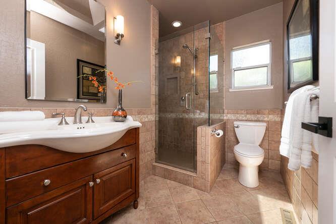 Detail Gallery Image 21 of 43 For 833 Linden Ave, Burlingame,  CA 94010 - 3 Beds | 2 Baths