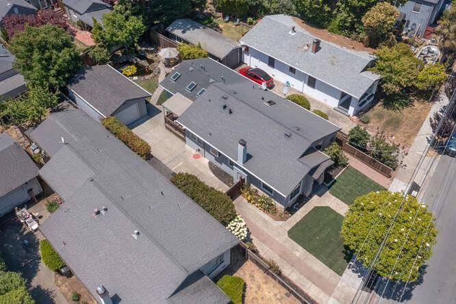 Detail Gallery Image 39 of 43 For 833 Linden Ave, Burlingame,  CA 94010 - 3 Beds | 2 Baths