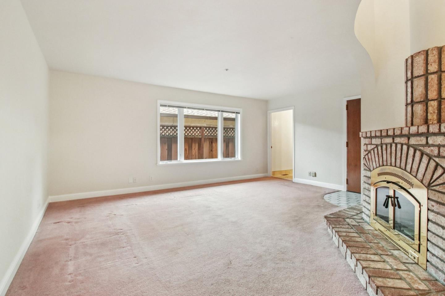 Detail Gallery Image 16 of 60 For 495 Lincoln Ave, Sunnyvale,  CA 94086 - 5 Beds | 3/1 Baths