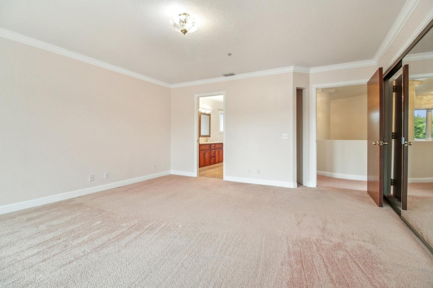 Detail Gallery Image 20 of 60 For 495 Lincoln Ave, Sunnyvale,  CA 94086 - 5 Beds | 3/1 Baths