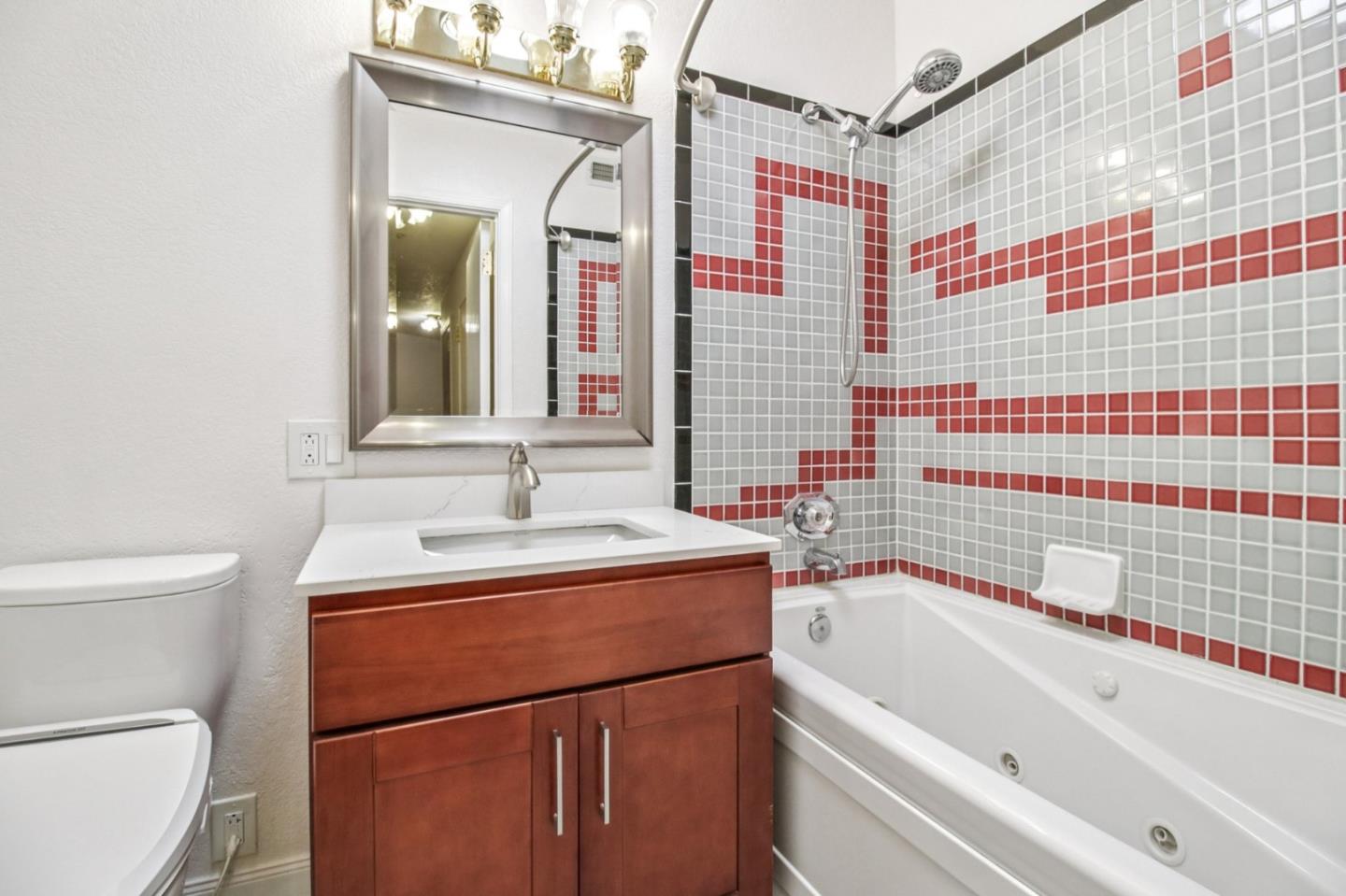 Detail Gallery Image 26 of 60 For 495 Lincoln Ave, Sunnyvale,  CA 94086 - 5 Beds | 3/1 Baths