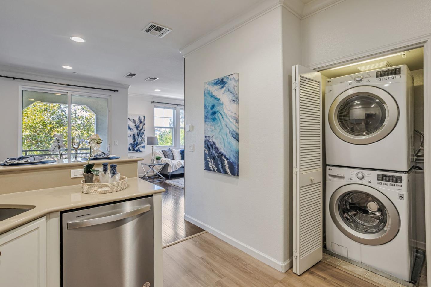 Detail Gallery Image 10 of 40 For 1137 Mallow Ter, San Jose,  CA 95133 - 2 Beds | 2/1 Baths