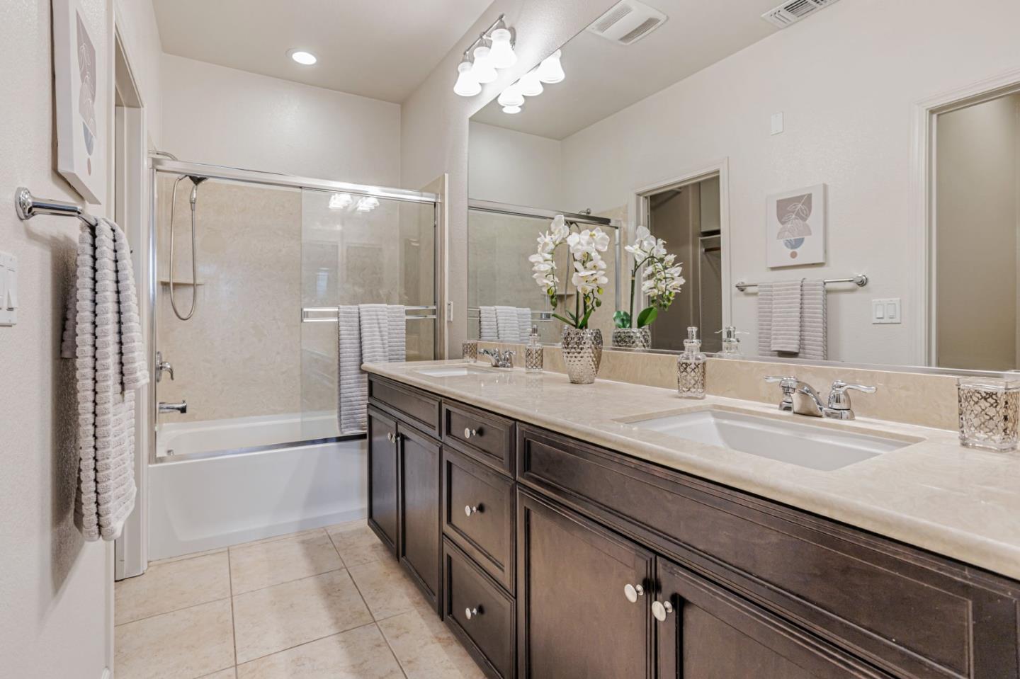Detail Gallery Image 27 of 40 For 1137 Mallow Ter, San Jose,  CA 95133 - 2 Beds | 2/1 Baths