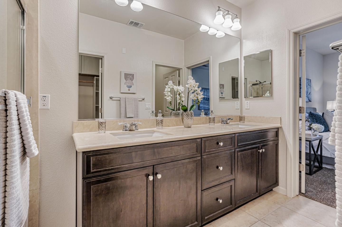 Detail Gallery Image 28 of 40 For 1137 Mallow Ter, San Jose,  CA 95133 - 2 Beds | 2/1 Baths