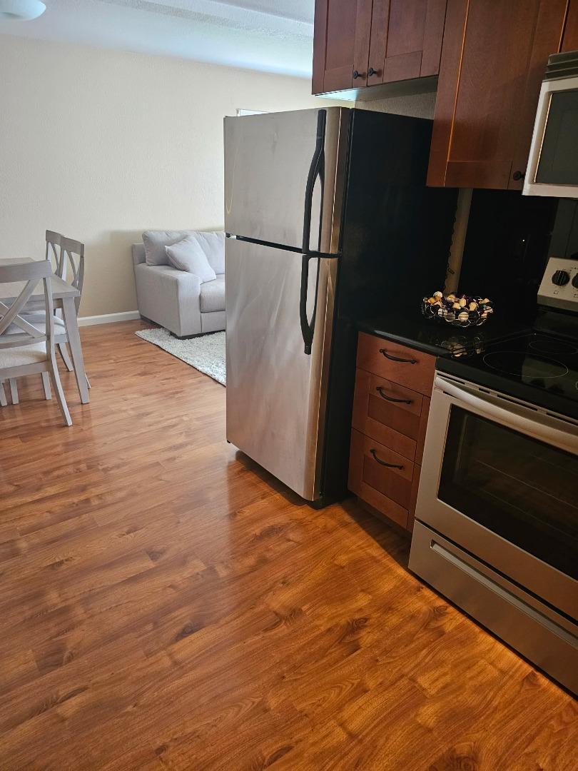 Detail Gallery Image 11 of 19 For 820 Casanova Ave #76,  Monterey,  CA 93940 - 1 Beds | 1 Baths